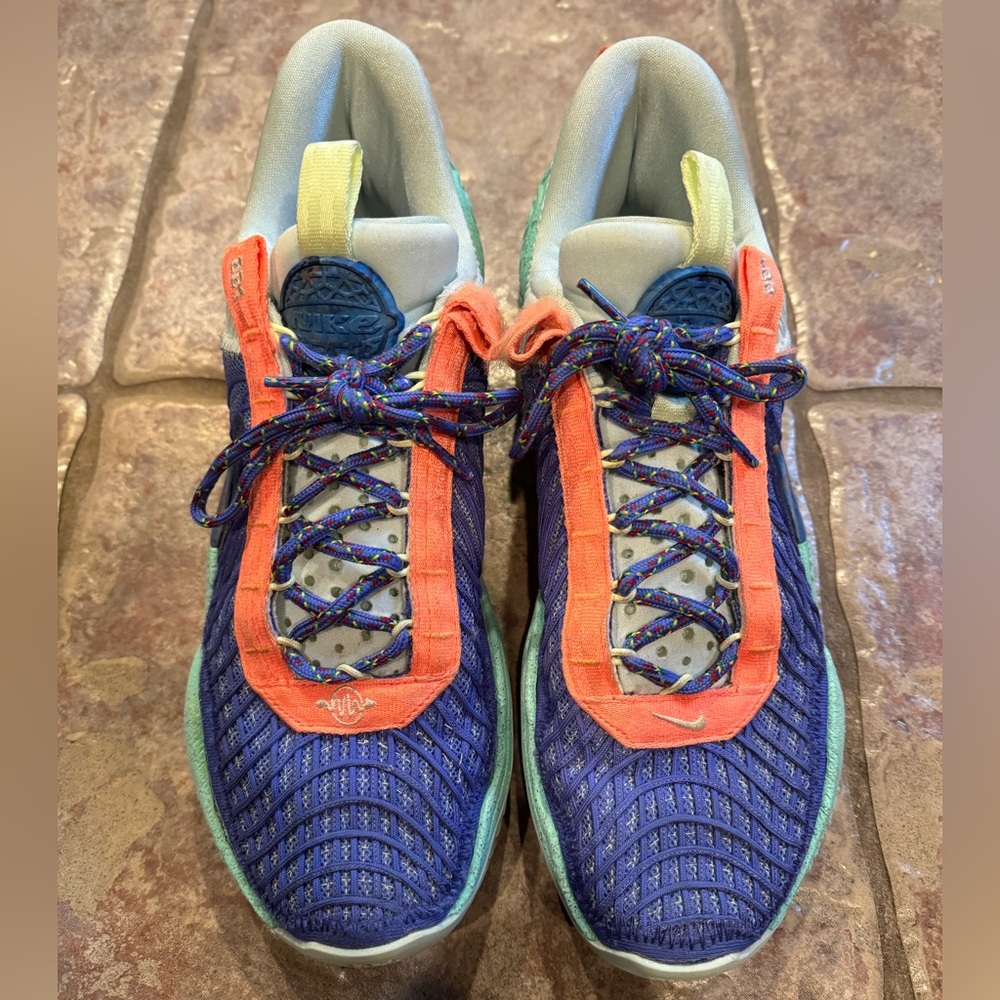 Nike Basketball Shoes